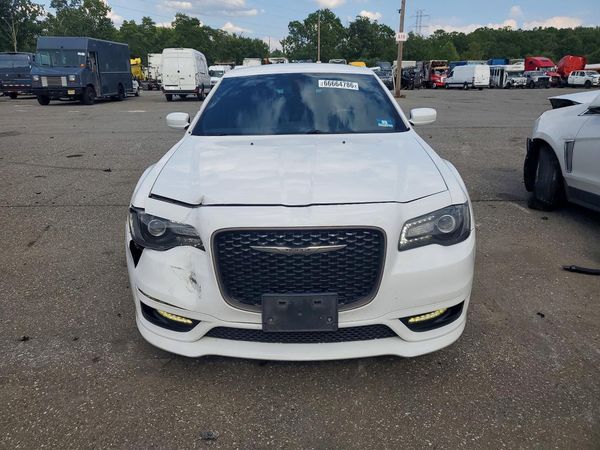 2017 CHRYSLER 300 300S