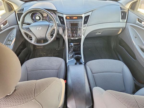 2014 HYUNDAI SONATA GLS/ GLS Popular