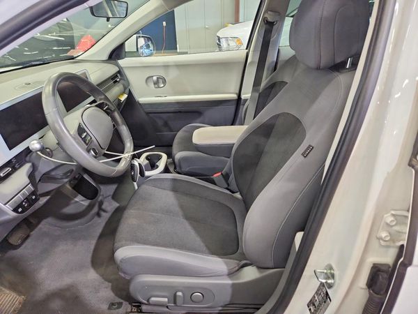 2022 HYUNDAI IONIQ SE