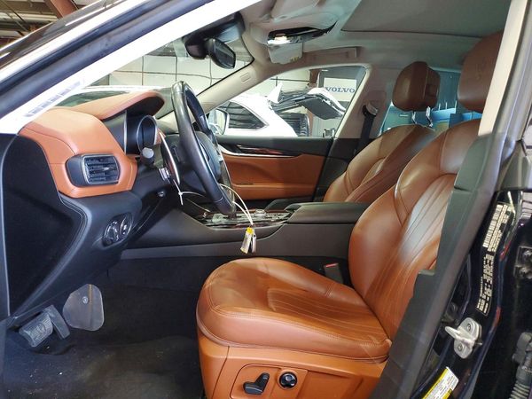 2017 MASERATI LEVANTE — DENT