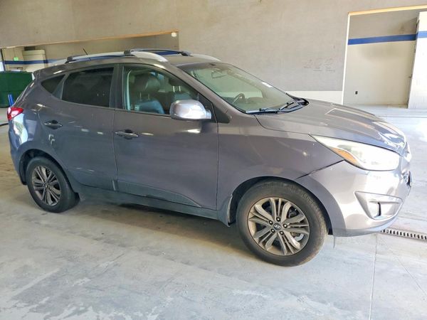 2015 HYUNDAI TUCSON GLS (Middle)