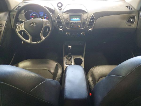 2015 HYUNDAI TUCSON GLS (Middle)