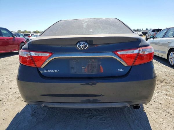2016 TOYOTA CAMRY