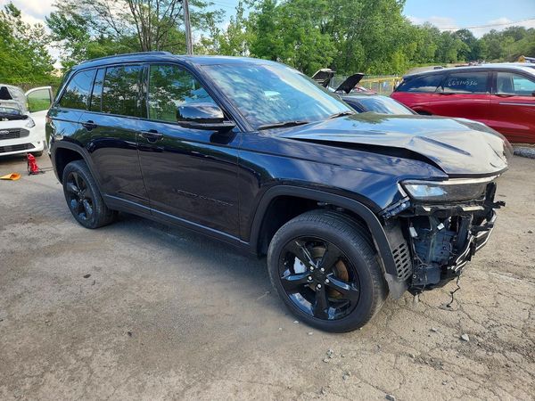 2024 JEEP GRAND CHEROKEE
