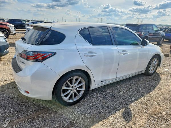 2013 LEXUS CT 200h