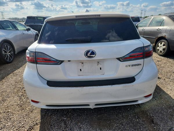 2013 LEXUS CT 200h