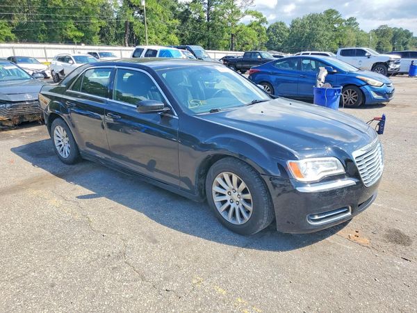 2012 CHRYSLER 300 Base/Limited