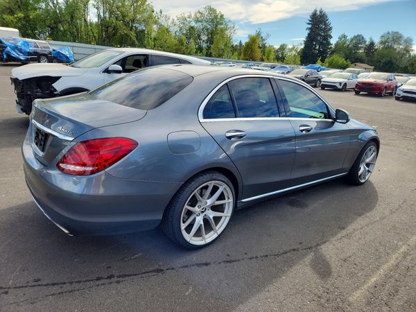 2017 MERCEDES-BENZ C C300-4M