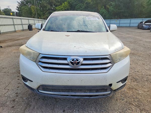 2021 TOYOTA HIGHLANDER