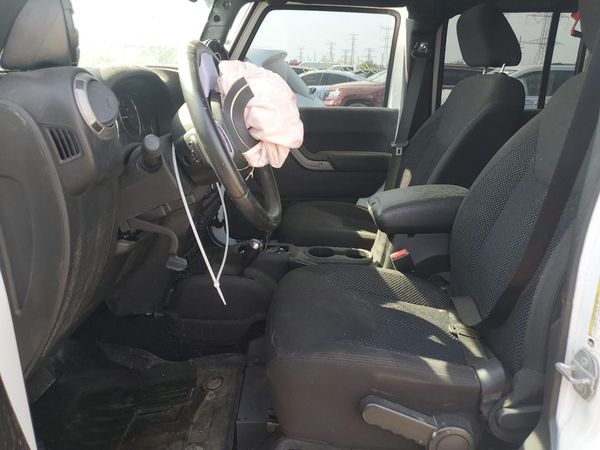2016 JEEP WRANGLER Sport — DENT