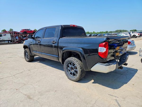 2022 TOYOTA TUNDRA SR5 Grade