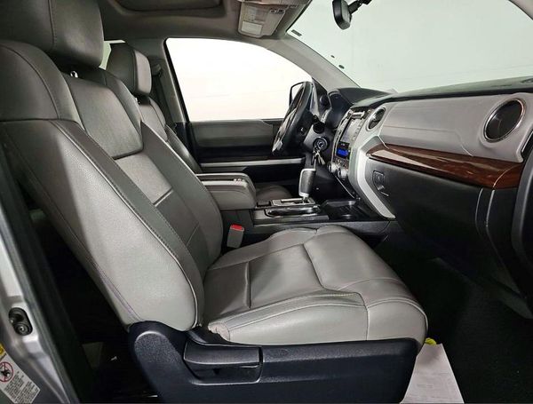 2016 TOYOTA TUNDRA Limited
