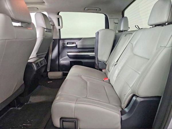2016 TOYOTA TUNDRA Limited