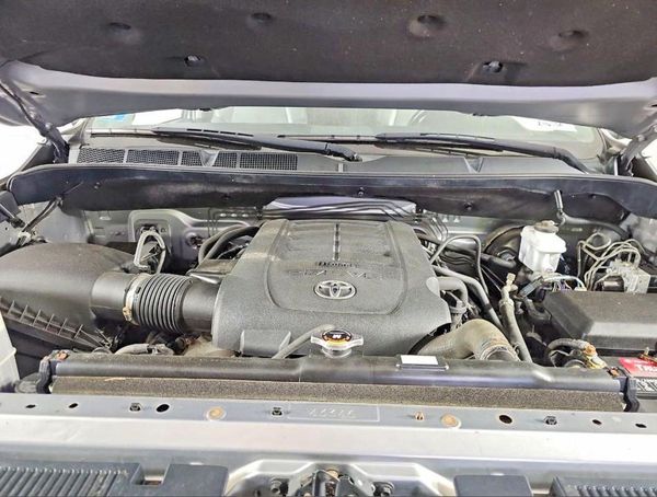 2016 TOYOTA TUNDRA Limited