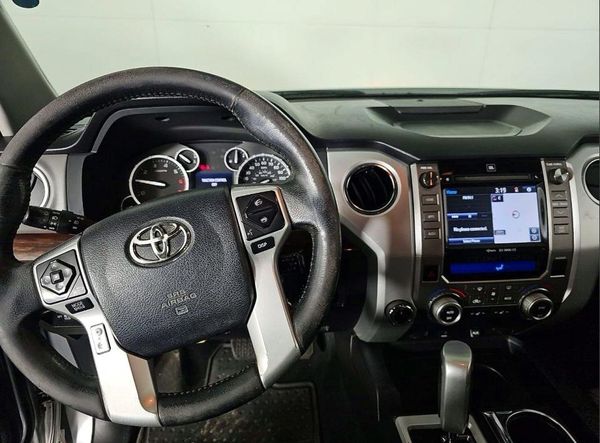 2016 TOYOTA TUNDRA Limited