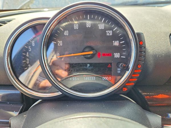 2016 MINI COOPER CLUBMAN
