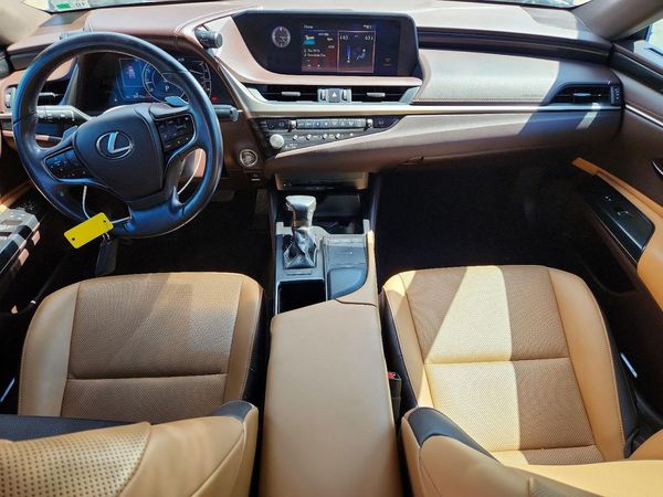 2021 LEXUS ES 350 350 Base