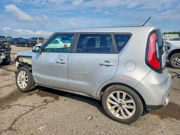 2017 KIA SOUL