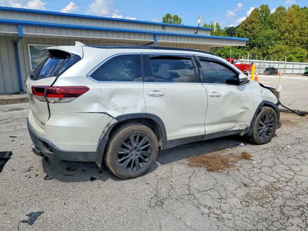 2019 TOYOTA HIGHLANDER SE/XLE