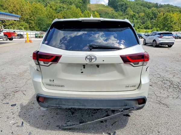 2019 TOYOTA HIGHLANDER SE/XLE