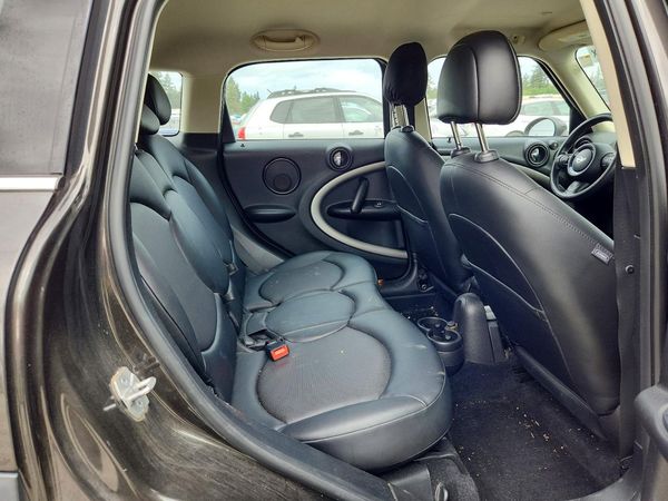2016 MINI COOPER