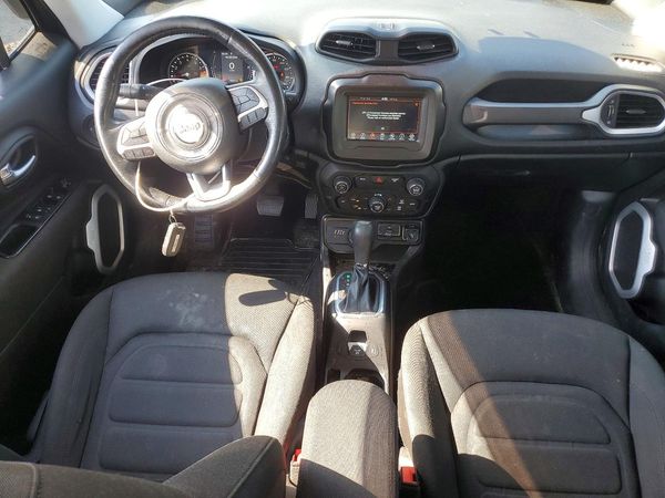 2020 JEEP RENEGADE Latitude, Longitude
