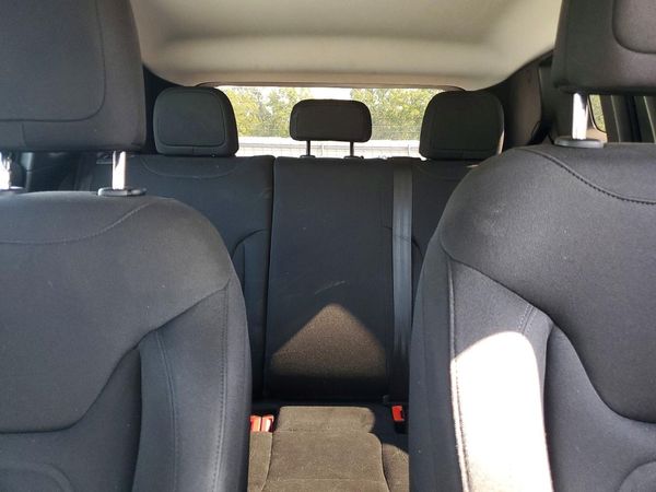 2020 JEEP RENEGADE Latitude, Longitude
