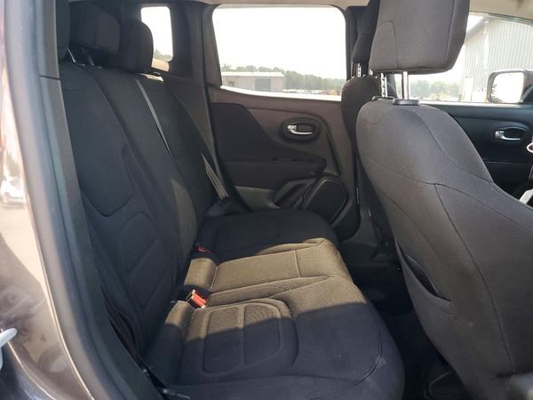 2020 JEEP RENEGADE Latitude, Longitude