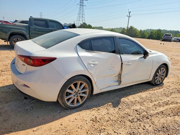 2017 MAZDA 3 Touring