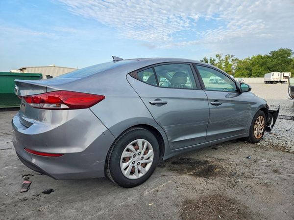 2017 HYUNDAI ELANTRA SE Base