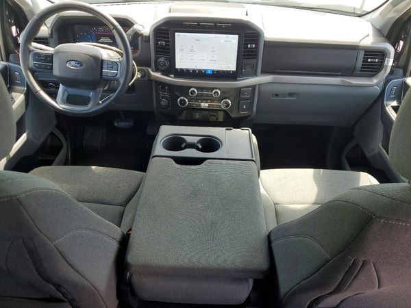 2024 FORD F150