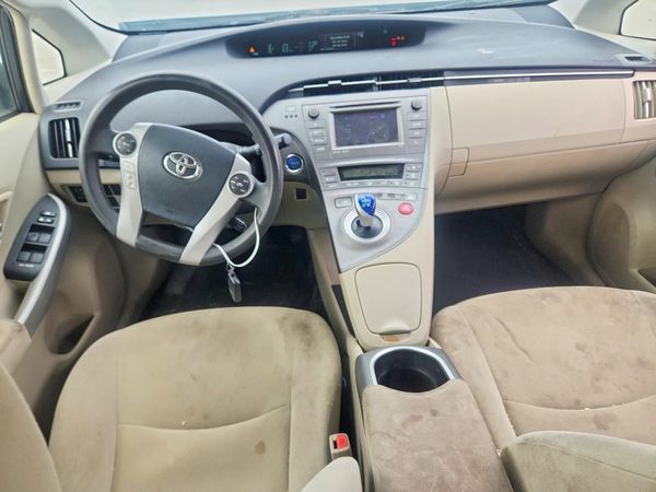 2014 TOYOTA PRIUS