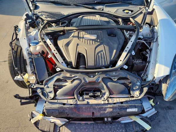 2018 PORSCHE PANAMERA