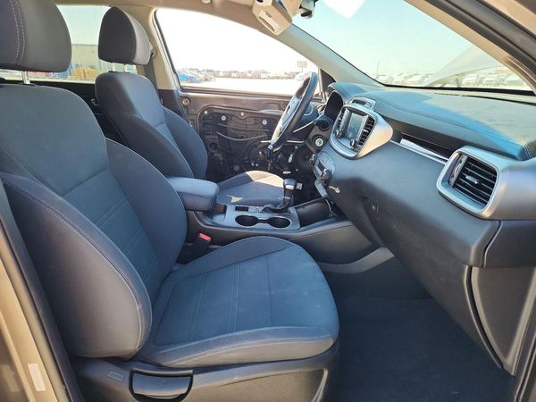 2019 KIA SORENTO L, LX, S