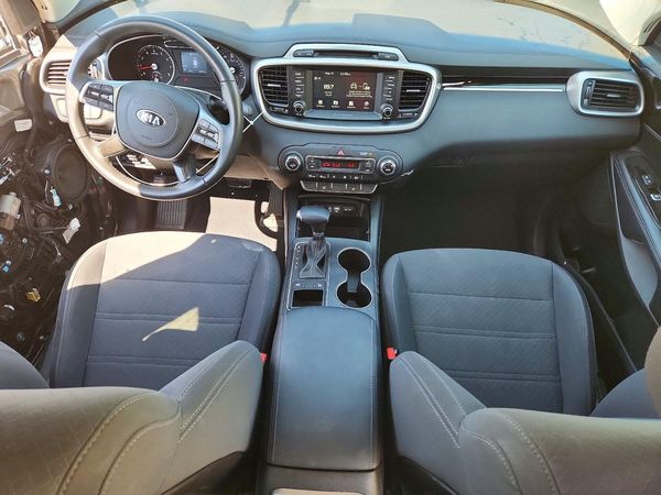 2019 KIA SORENTO L, LX, S