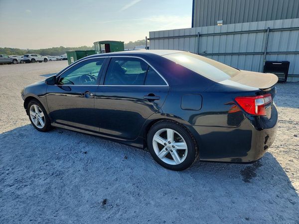 2013 TOYOTA CAMRY