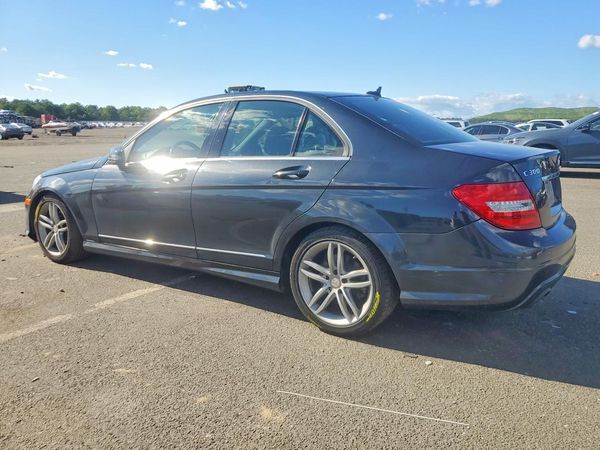 2013 MERCEDES-BENZ C C300