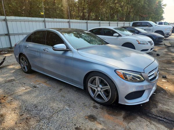 2017 MERCEDES-BENZ C C300