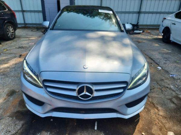 2017 MERCEDES-BENZ C C300