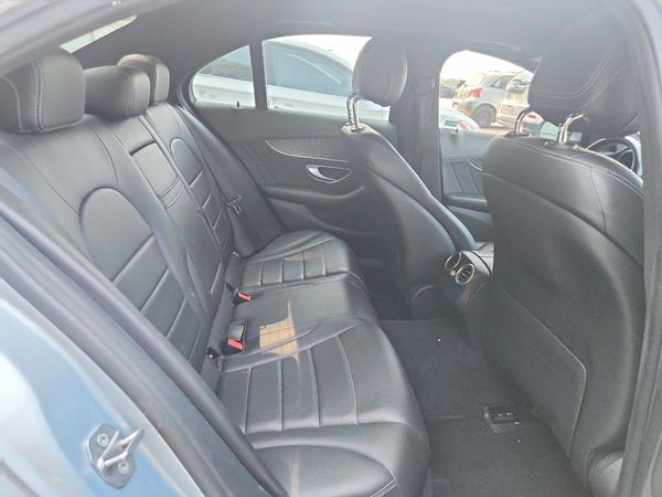 2017 MERCEDES-BENZ C C300