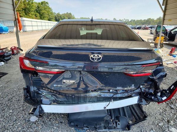 2026 TOYOTA CAMRY