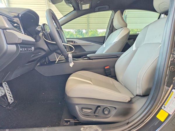 2026 TOYOTA CAMRY