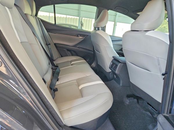 2026 TOYOTA CAMRY