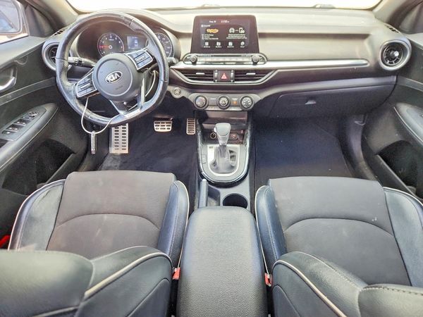 2021 KIA FORTE GT Line