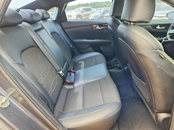 2021 KIA FORTE GT Line