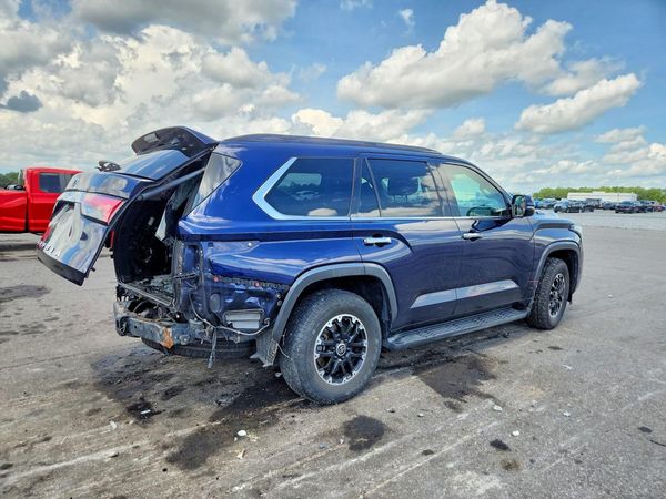 2023 TOYOTA SEQUOIA