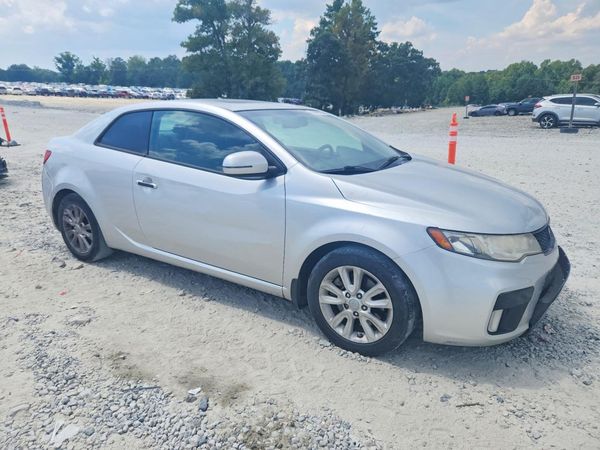 2013 KIA FORTE KOUP N/A
