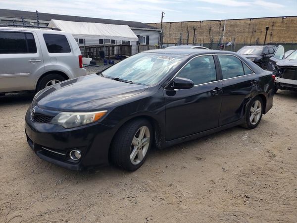 2012 TOYOTA CAMRY