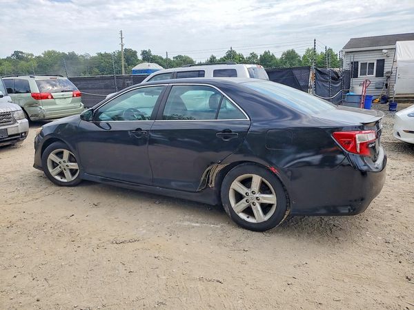 2012 TOYOTA CAMRY