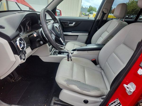 2015 MERCEDES-BENZ GLK GLK350 — DENT